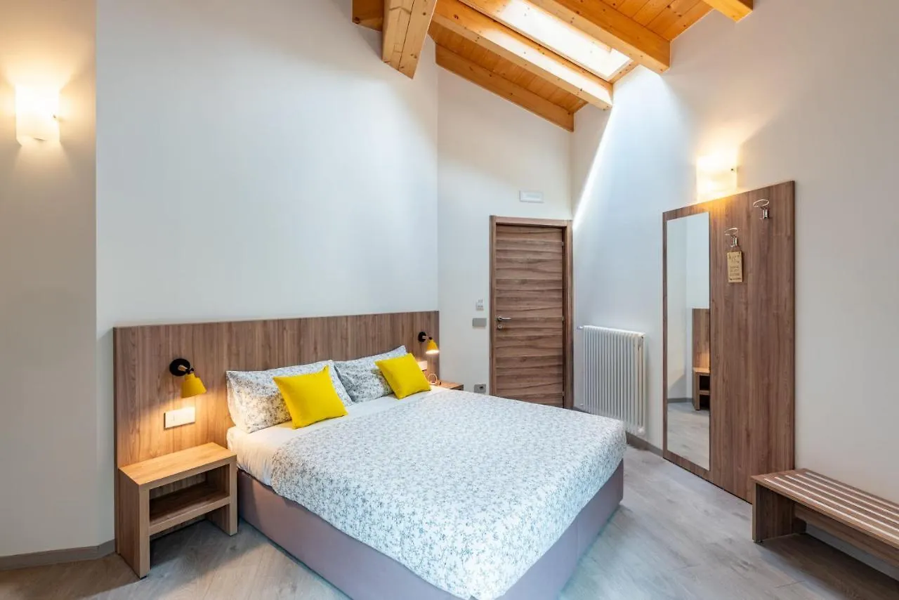 B & B Il Sottobosco Val Masino 0*,  Italia
